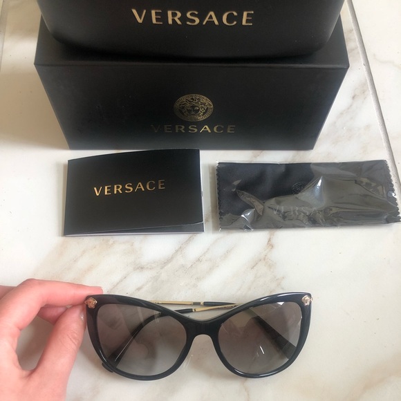 ?NEW VERSACE CRYSTAL SUNGLASSES ? main image 10